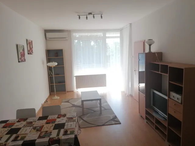 Kiadó lakás Budapest XI. kerület, Nádorkert, Nádorliget utca 54 nm
