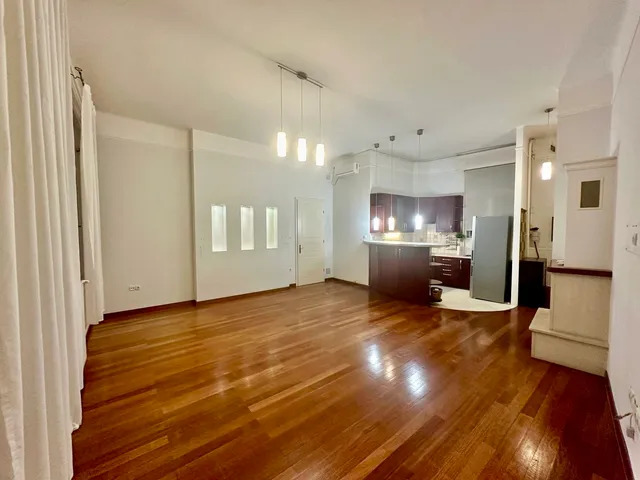 Eladó lakás Budapest V. kerület, Haris köz 79 nm