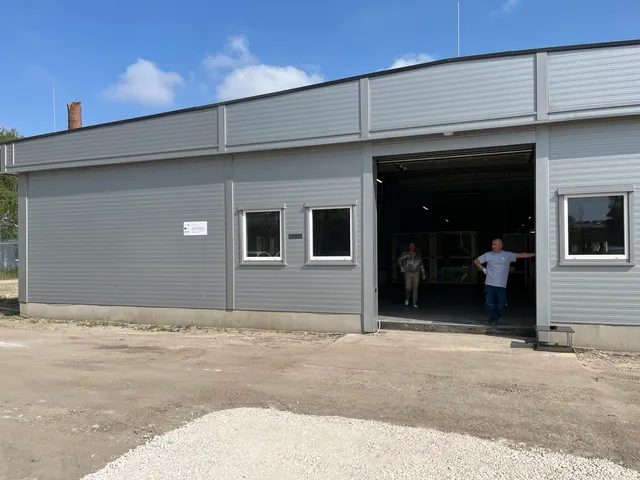 Eladó kereskedelmi és ipari ingatlan Dunavecse, Fő út 2835 nm