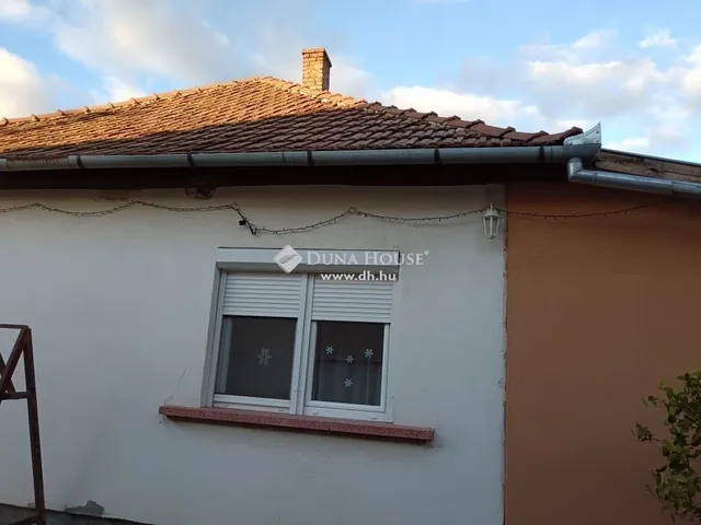 Eladó ház Cegléd 160 nm