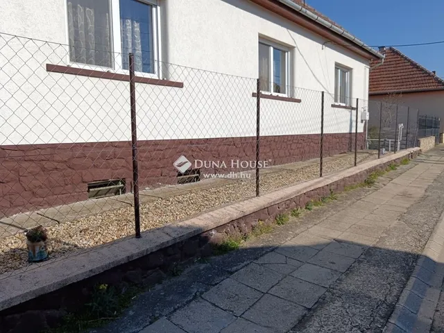 Eladó ház Ceglédbercel 122 nm