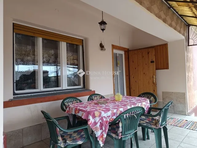 Eladó ház Abony 142 nm