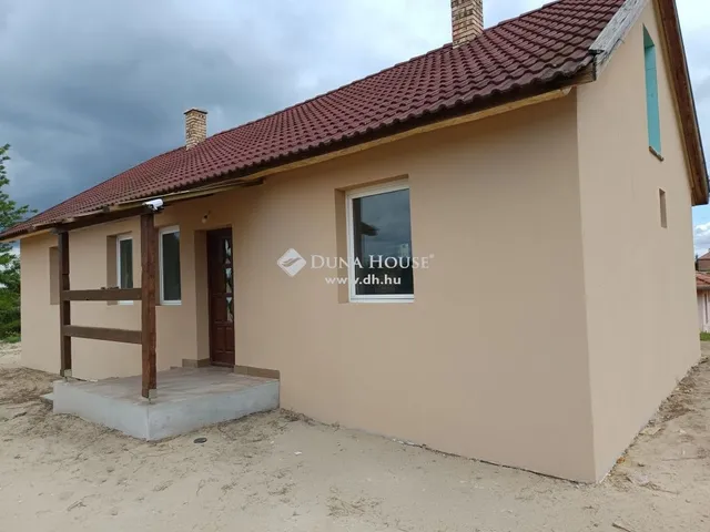 Eladó ház Farmos 81 nm