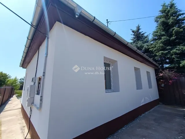 Eladó ház Tápióbicske 71 nm