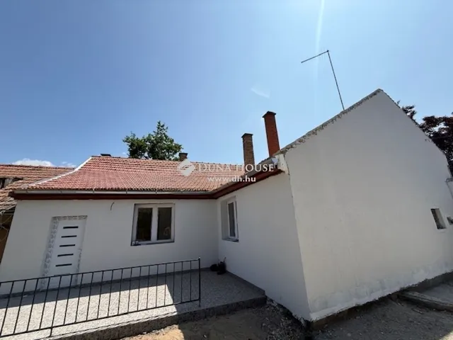 Eladó ház Cegléd 110 nm