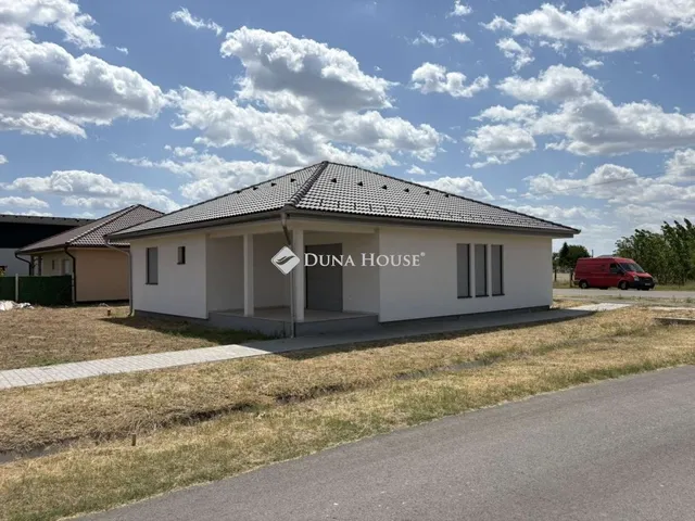 Eladó ház Mórahalom 142 nm