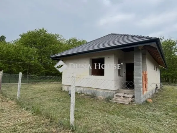 Eladó ház Csemő 88 nm
