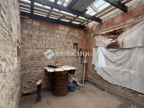 Eladó ház Abony 63 nm