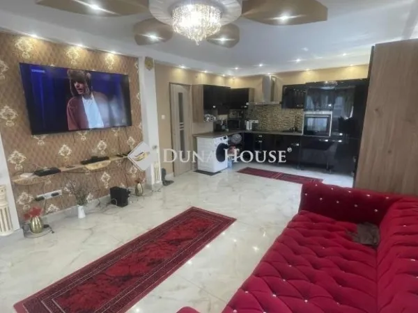 Eladó ház Tápiószentmárton 110 nm