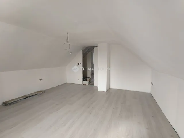 Eladó ház Tápiószele 100 nm