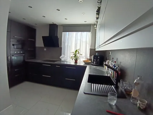 Eladó ház Abony 147 nm