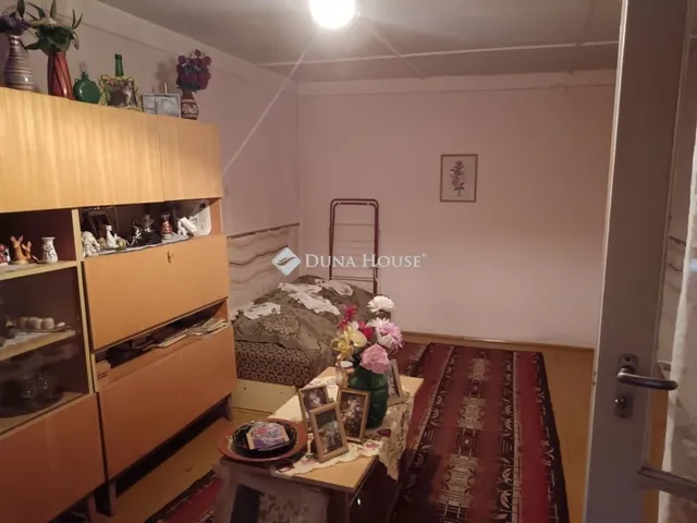 Eladó ház Csemő 68 nm