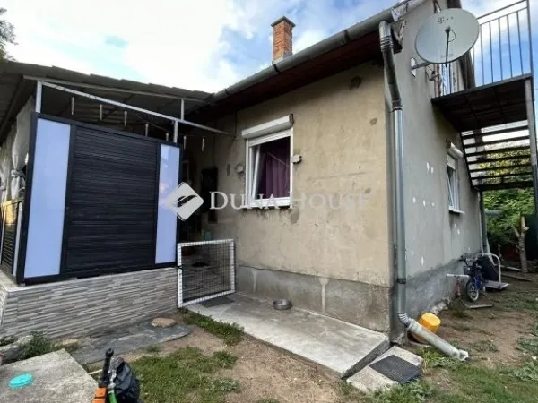 Eladó ház Mikebuda 62 nm