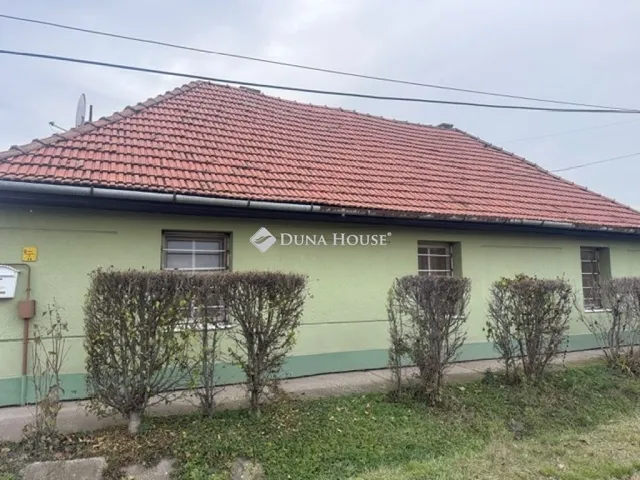 Eladó ház Cegléd 80 nm