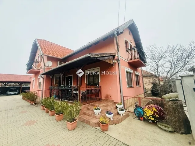 Eladó ház Vecsés 127 nm