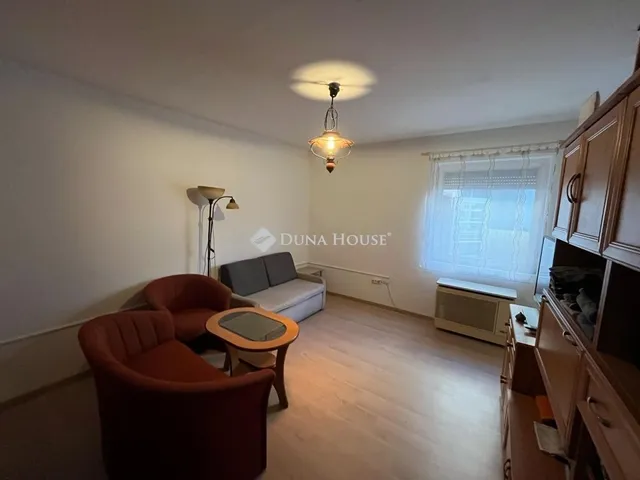 Eladó ház Cegléd 58 nm