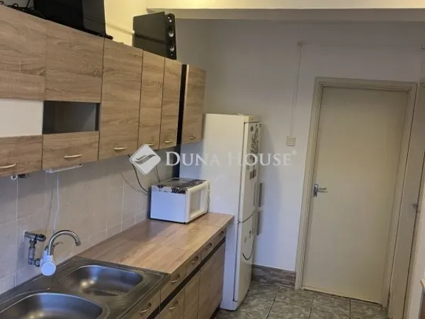 Eladó ház Cegléd 58 nm