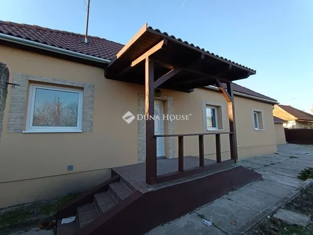 Eladó ház Nagykáta 65 nm