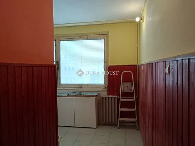 Eladó lakás Cegléd 52 nm