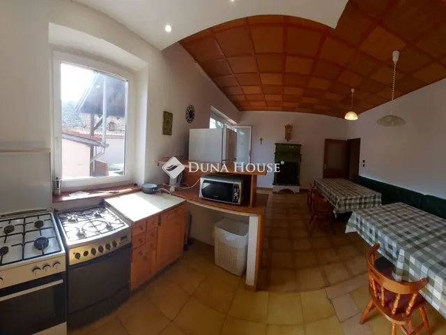 Kiadó ház Kecskemét 350 nm