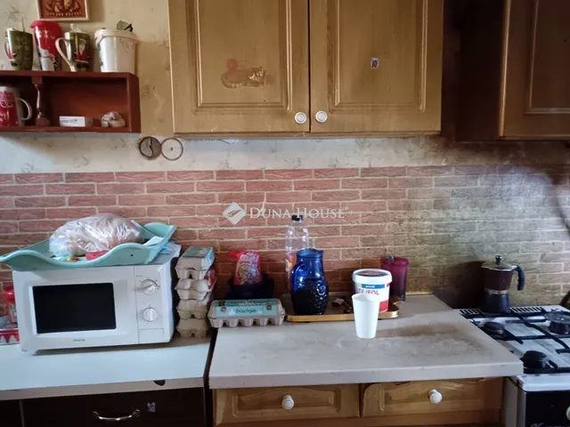 Eladó ház Törtel 100 nm