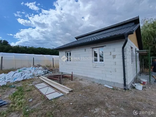 Eladó ház Nagykáta 45 nm