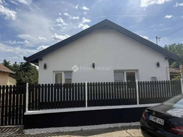Eladó ház Tápiószele 72 nm
