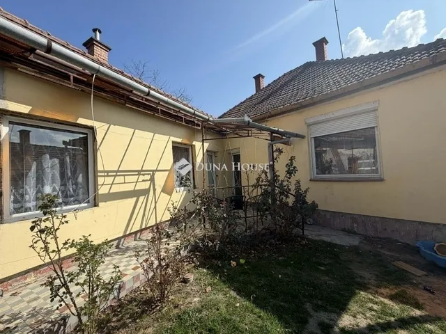 Eladó ház Cegléd 94 nm