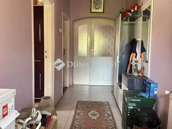 Eladó ház Cegléd 170 nm