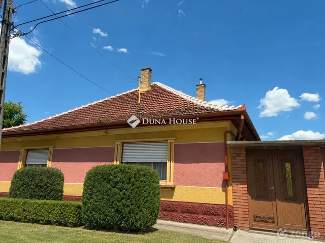 Eladó ház Cegléd 160 nm