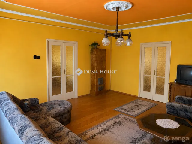 Eladó ház Cegléd 160 nm