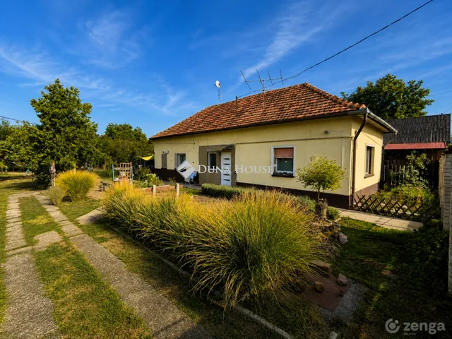 Eladó ház Üllő 81 nm