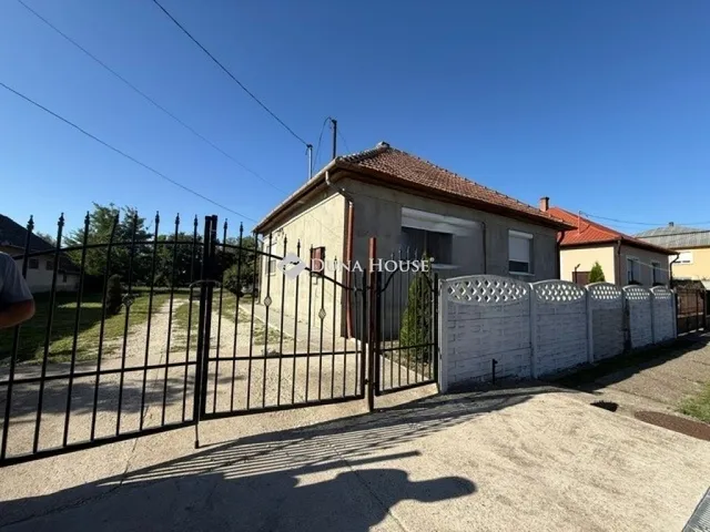 Eladó ház Abony 63 nm