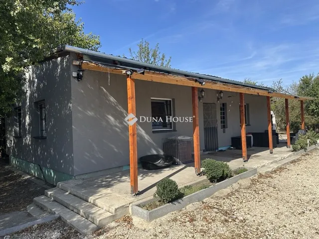 Eladó ház Abony 80 nm