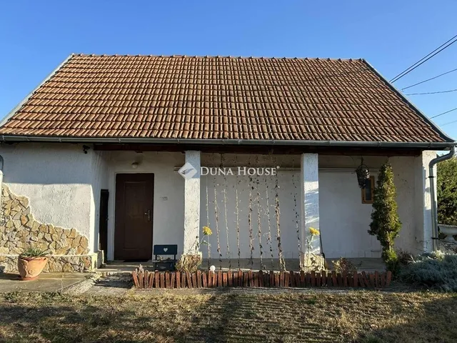 Eladó ház Tápiószentmárton 41 nm