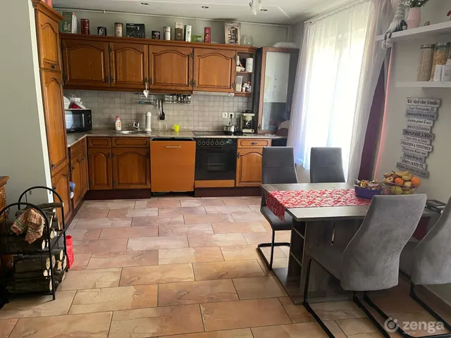 Eladó ház Zalaegerszeg, Landorhegy 99 nm