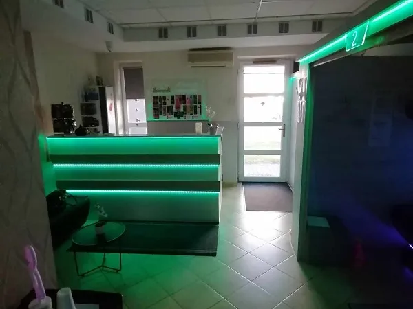 Eladó kereskedelmi és ipari ingatlan Nyíregyháza, Belváros 51 nm