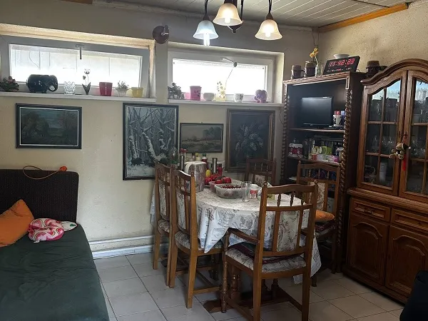 Eladó ház Debrecen, Biharikert 180 nm