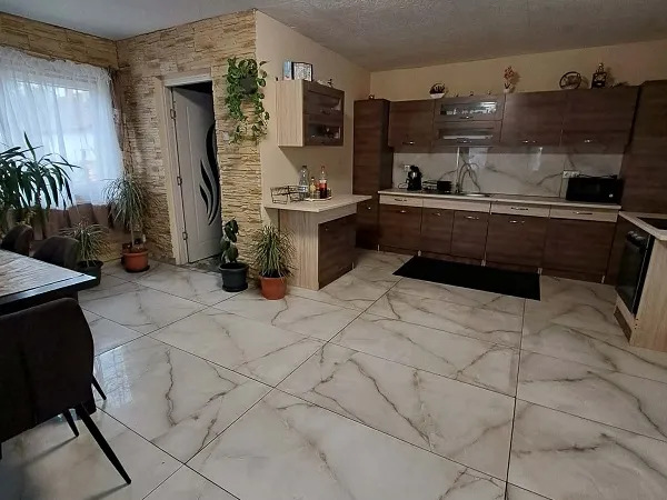 Eladó ház Debrecen, Biczó István-kert 60 nm