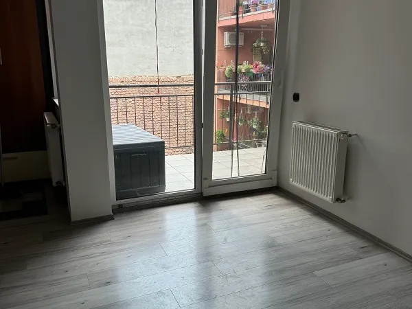 Kiadó lakás Debrecen, Vénkert 75 nm