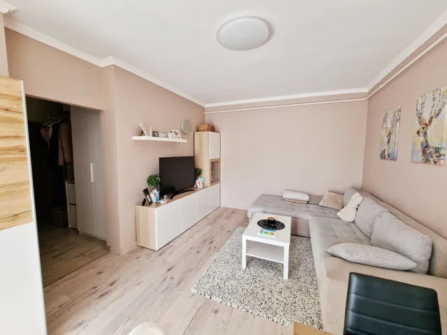 Eladó lakás Budapest XXI. kerület, Erdőalja 60 nm