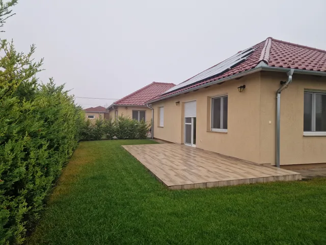 Eladó ház Halásztelek 90 nm