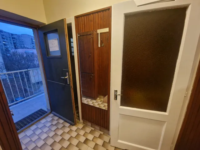 Eladó lakás Budapest XXI. kerület, Csepel Belváros, Béke tér 36 nm