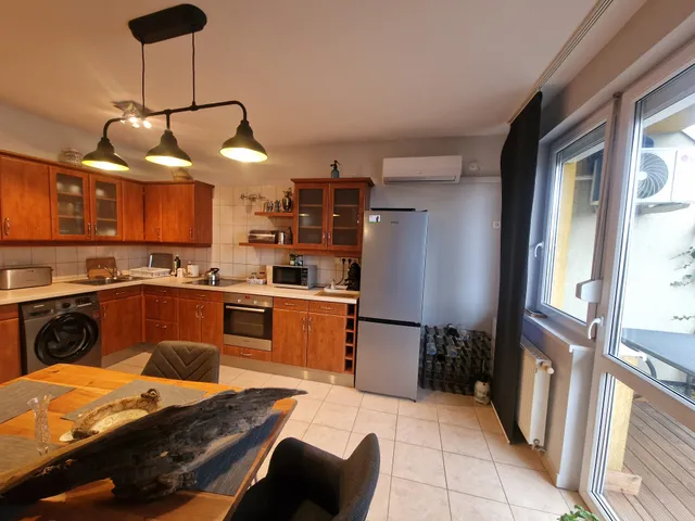 Eladó lakás Budapest XX. kerület, Baross 71 nm