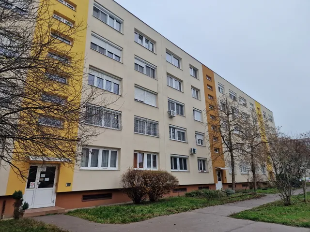 Eladó lakás Budapest XXI. kerület, Erdőalja 55 nm