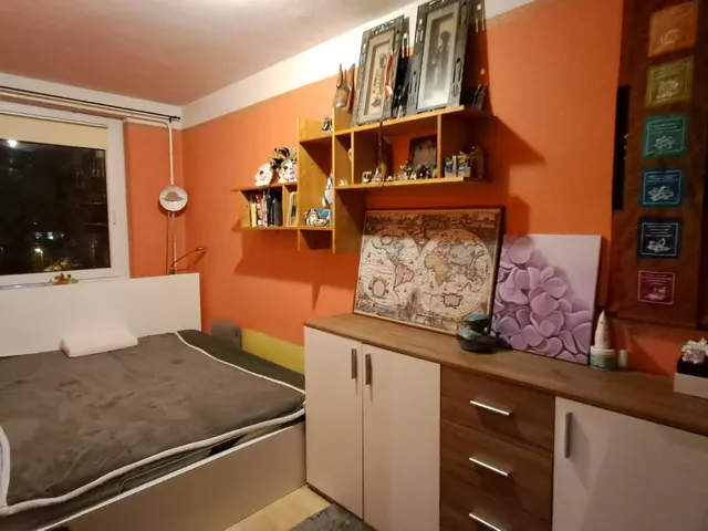 Eladó lakás Budapest XXI. kerület, Erdőalja, Völgy 63 nm