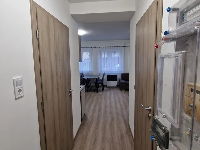 Eladó lakás Budapest XXI. kerület, Csepel Belváros, Béke tér 35 nm