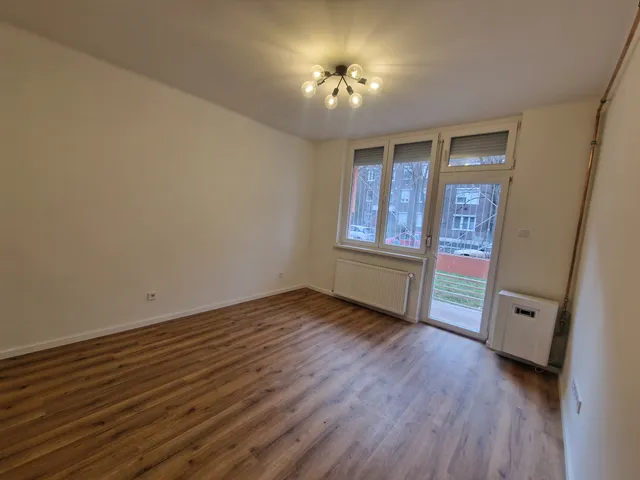 Eladó lakás Budapest XXI. kerület, Erdőalja, Erdősor 55 nm