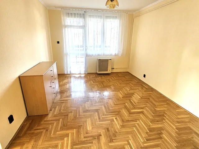 Eladó lakás Budapest XXI. kerület, Csillagtelep 68 nm