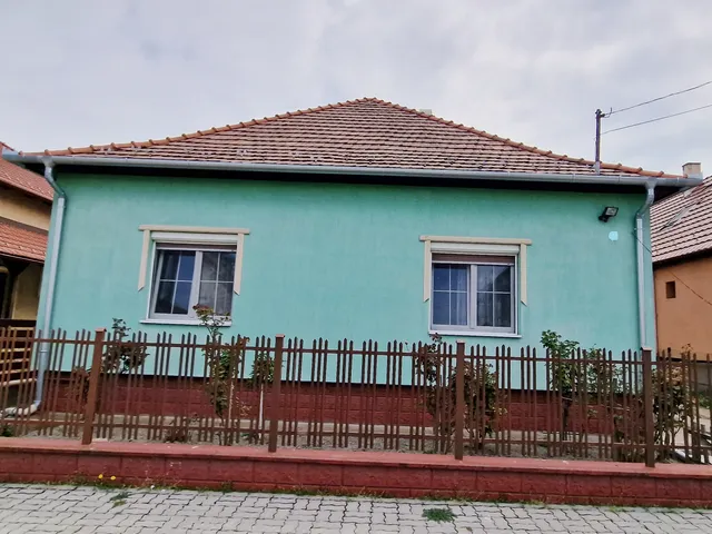 Eladó ház Halásztelek 90 nm